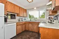 32438 BADGER AVENUE - thumbnail 11