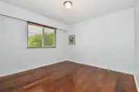 32438 BADGER AVENUE - thumbnail 17