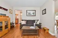 32438 BADGER AVENUE - thumbnail 8