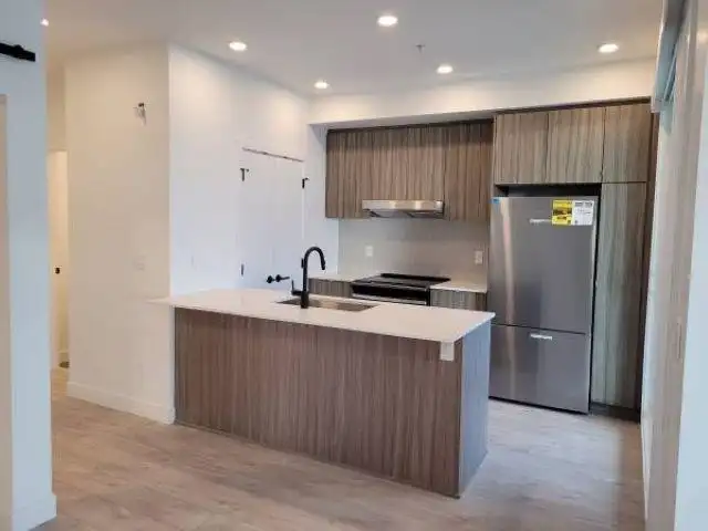 410 32828 LANDEAU PLACE - photo 4 of 11