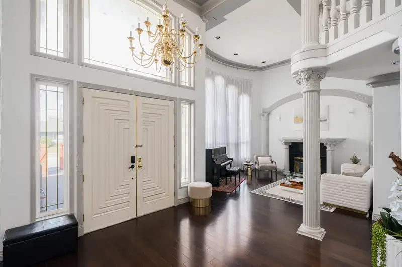 10684 AINTREE PLACE - photo 3 of 40