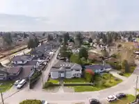 10684 AINTREE PLACE - thumbnail 40
