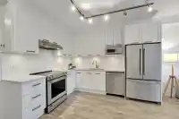 317 5638 201A STREET - thumbnail 2