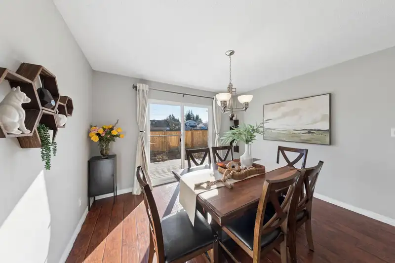 15440 95A AVENUE - photo 4 of 20