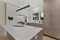 312 342 MOUNTAIN HIGHWAY - thumbnail 1