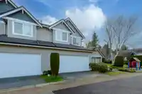 9 4811 BLAIR DRIVE - thumbnail 35