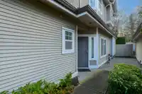 9 4811 BLAIR DRIVE - thumbnail 36
