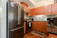 9 4811 BLAIR DRIVE - thumbnail 5