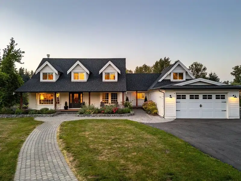 23873 12 AVENUE - photo 3 of 40