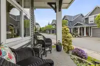 33 7891 211 STREET - thumbnail 2