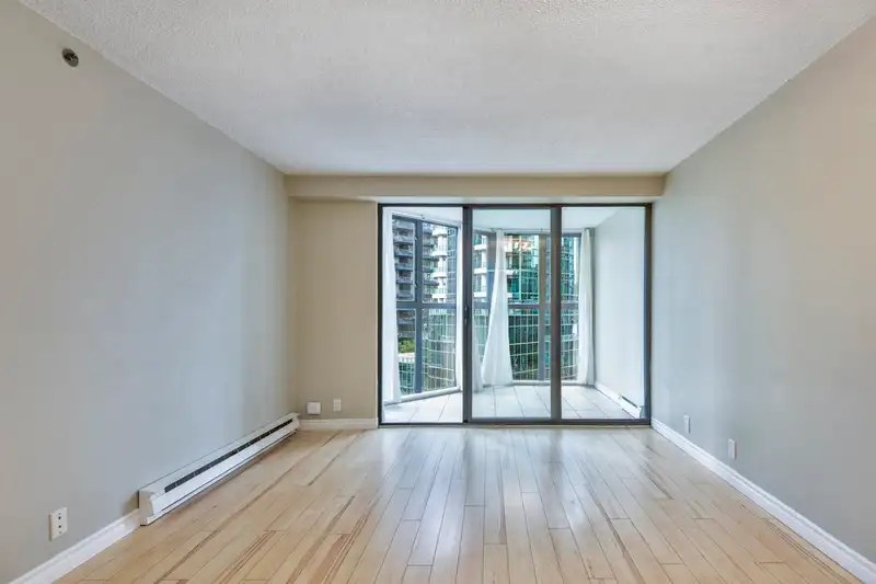 1104 789 DRAKE STREET - photo 4 of 30