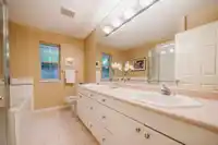9322 206B STREET - thumbnail 34