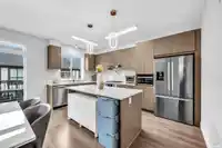56 3500 BURKE VILLAGE PROMENADE - thumbnail 11