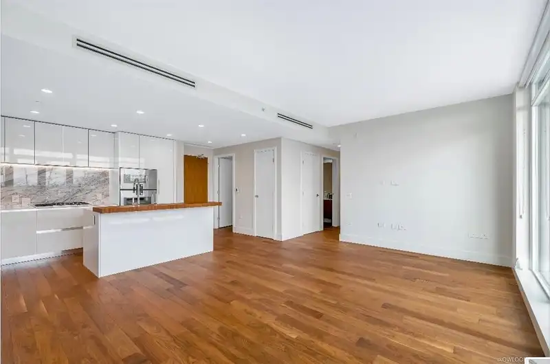 505/506 375 W 59TH AVENUE - photo 4 of 29