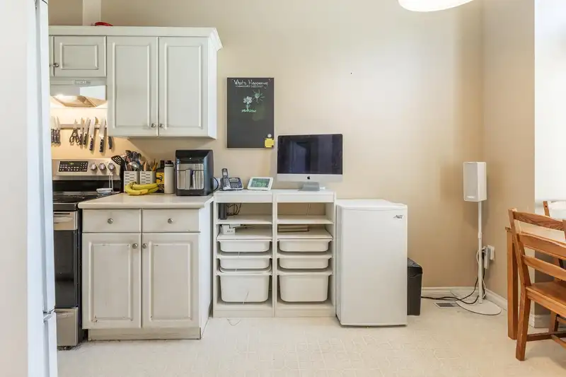 36 20788 87 AVENUE - photo 4 of 40