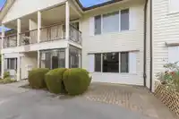 108 2853 W BOURQUIN CRESCENT - thumbnail 1