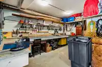 108 2853 W BOURQUIN CRESCENT - thumbnail 21