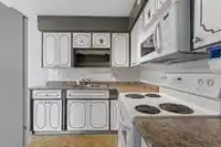 108 2853 W BOURQUIN CRESCENT - thumbnail 10