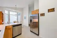 98 9012 WALNUT GROVE DRIVE - thumbnail 18