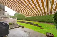 98 9012 WALNUT GROVE DRIVE - thumbnail 5