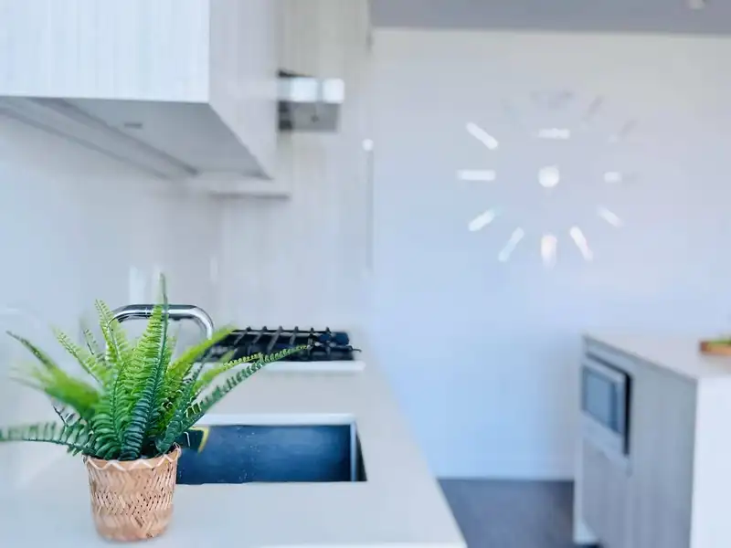 3006 2311 BETA AVENUE - photo 4 of 11