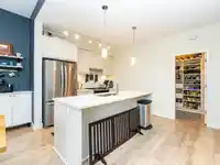 82 8217 204B STREET - thumbnail 4