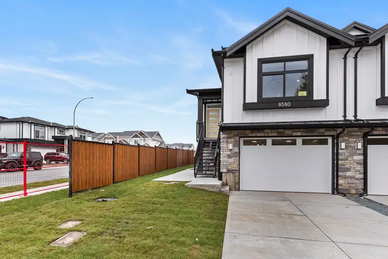 8590 DUNBAR WAY - photo 3 of 40