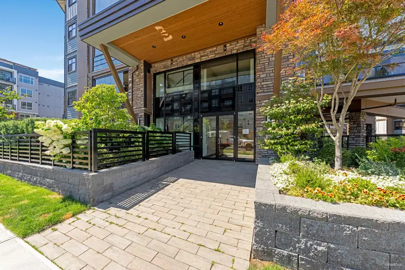 407 3535 146A STREET - photo 1 of 38