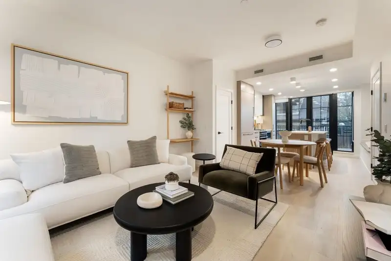 197 W KING EDWARD AVENUE - photo 1 of 38