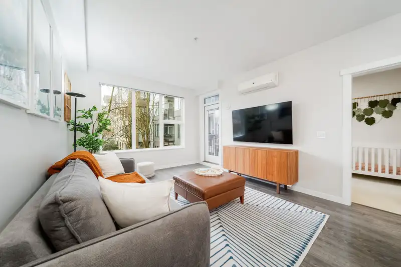 218 9399 ALEXANDRA ROAD - photo 1 of 40