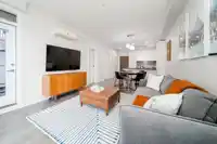 218 9399 ALEXANDRA ROAD - thumbnail 2