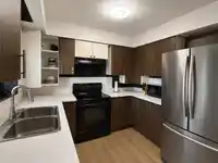 4660 207B STREET - thumbnail 3