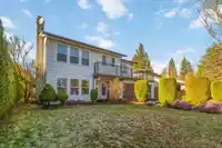 9113 145A STREET - thumbnail 2