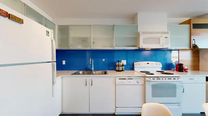 905 66 W CORDOVA STREET - photo 3 of 39