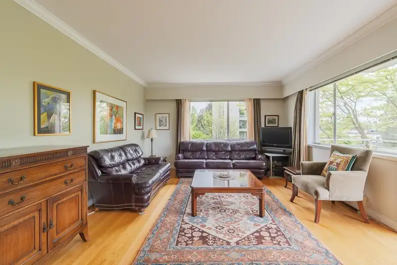 502 2409 W 43RD AVENUE - photo 4 of 28