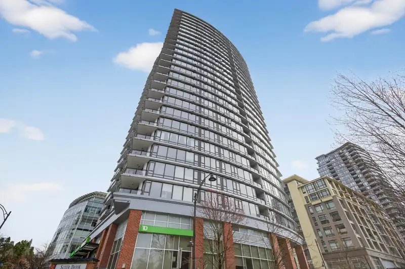 2209 110 BREW STREET - photo 1 of 29