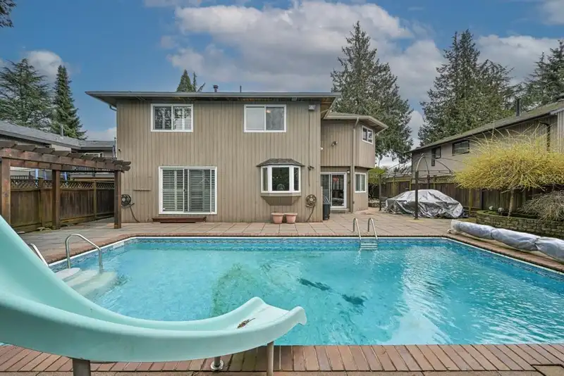 8631 BYRON ROAD - photo 3 of 40