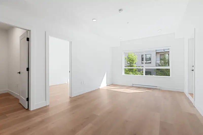 206 20286 72B AVENUE - photo 4 of 20