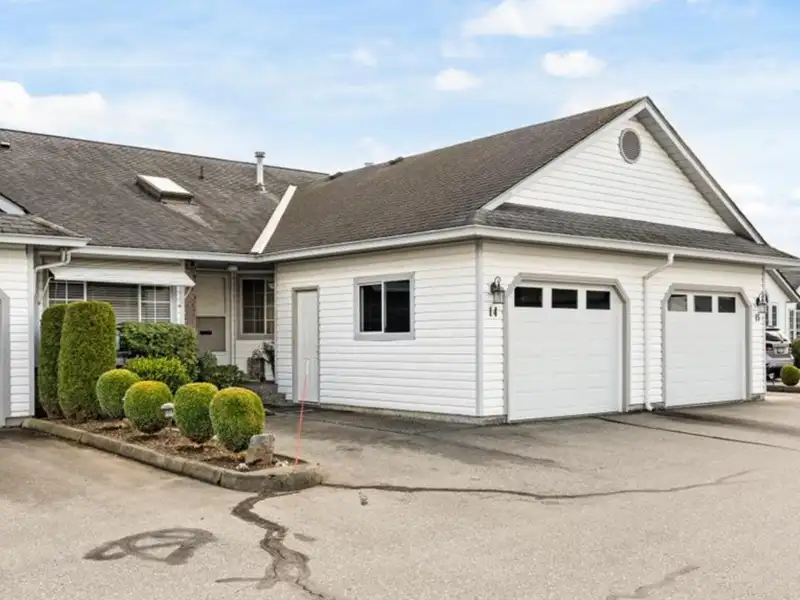 14 33922 KING ROAD - photo 1 of 36