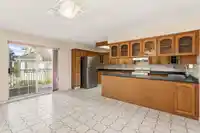 1506 GILES PLACE - thumbnail 11