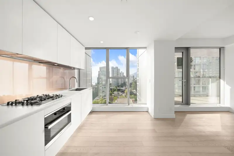 1907 1480 HOWE STREET - photo 3 of 34