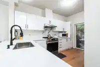 8 935 EWEN AVENUE - thumbnail 5