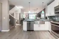 129 18777 68A AVENUE - thumbnail 13