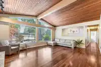 6457 SUMMIT CRESCENT - thumbnail 4