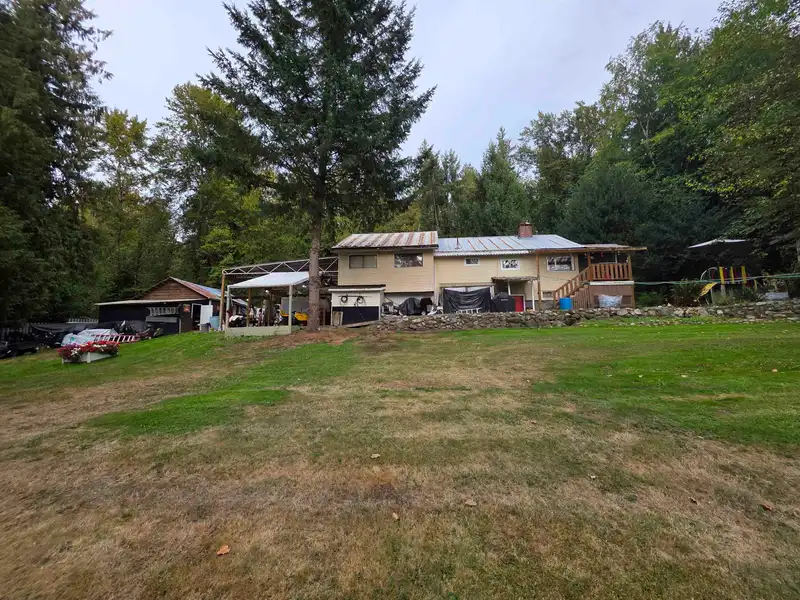 10869 10911 248 STREET - photo 4 of 5