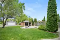 4922 215 STREET - thumbnail 34