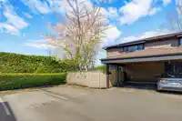 72 10220 DUNOON DRIVE - thumbnail 1
