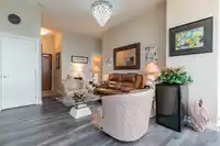 3202 2978 GLEN DRIVE - thumbnail 7