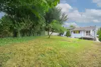 4936 BARKER CRESCENT - thumbnail 30