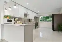 4936 BARKER CRESCENT - thumbnail 9